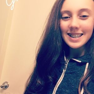 Meet your Posher, Mackenzie